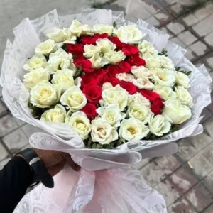 Red And White Roses Bouquet